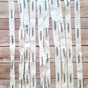 CHANEL ribbon